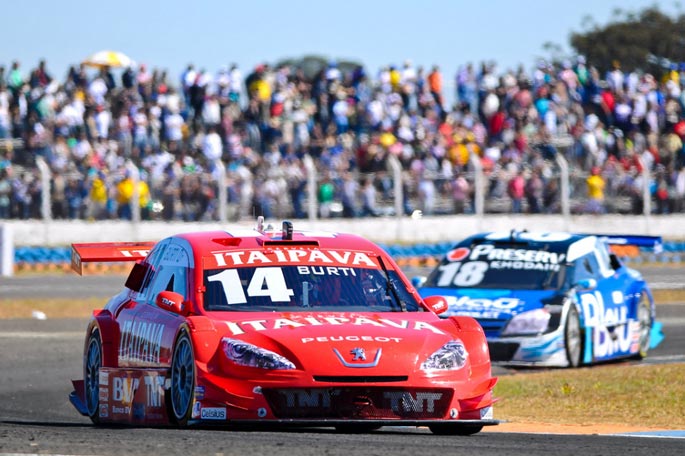 luciano burti stock car campo grande 2011