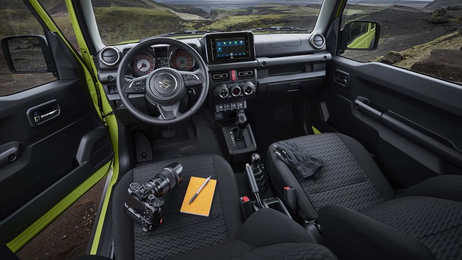 suzuki jimny sierra 2025 interior