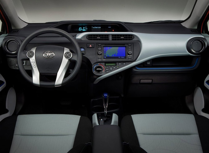 interior prius c