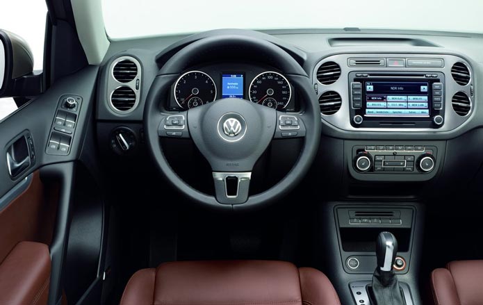 volkswagen tiguan 2012 interior