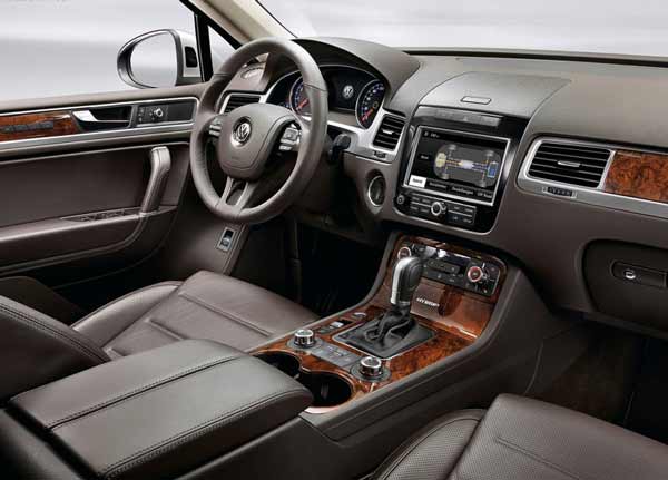 interior volkswagen touareg 2011