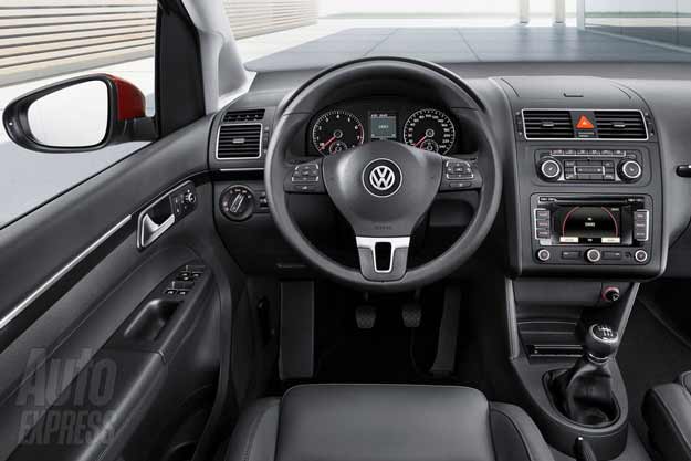 volkswagen touran 2011