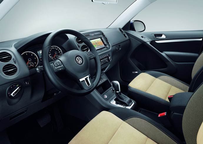 volkswagen tiguan 2012 interior painel