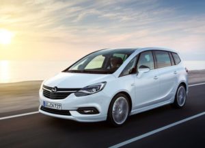 opel zafira 2017