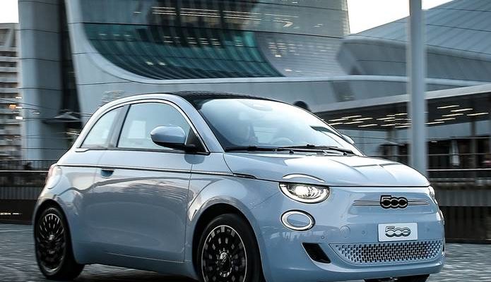 Fiat 500 2021