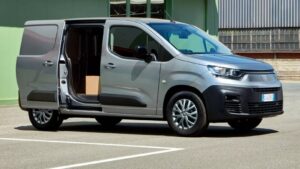 fiat doblo 2023