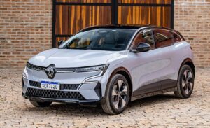 renault megane e-tech 2024