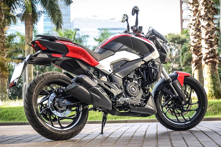 bajaj dominar 250