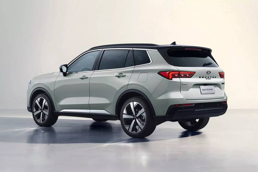 Novo Ford Territory 2025 traseira