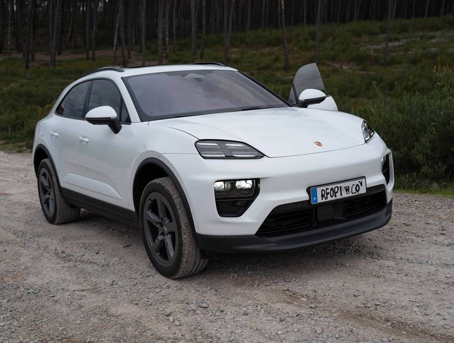 porsche macan 2025