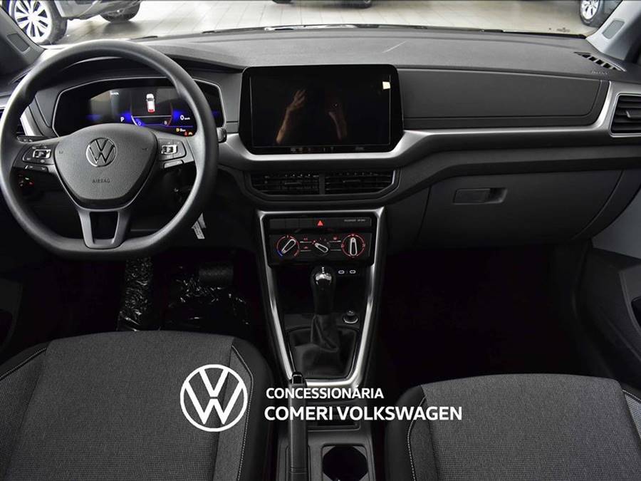 volkswagen t cross sense 2025 interior painel