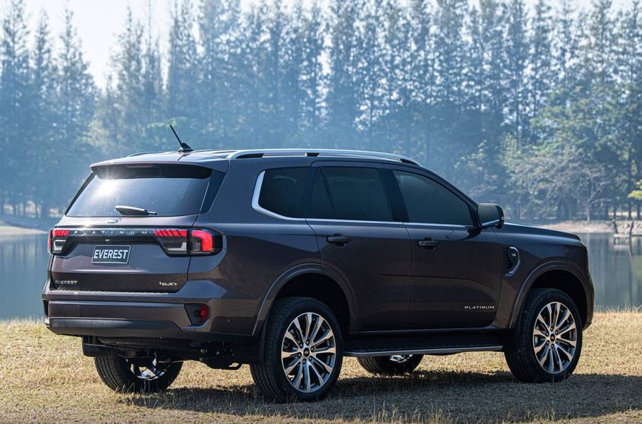 ford everest 2025 traseira