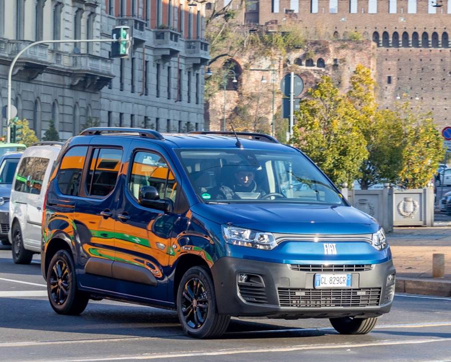 novo fiat doblo 2025