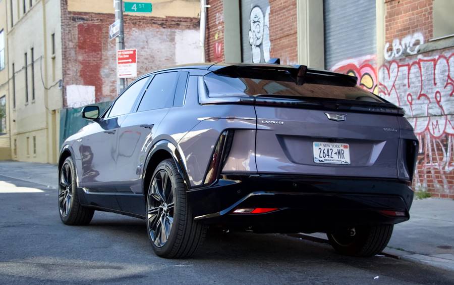 cadillac lyriq 2025