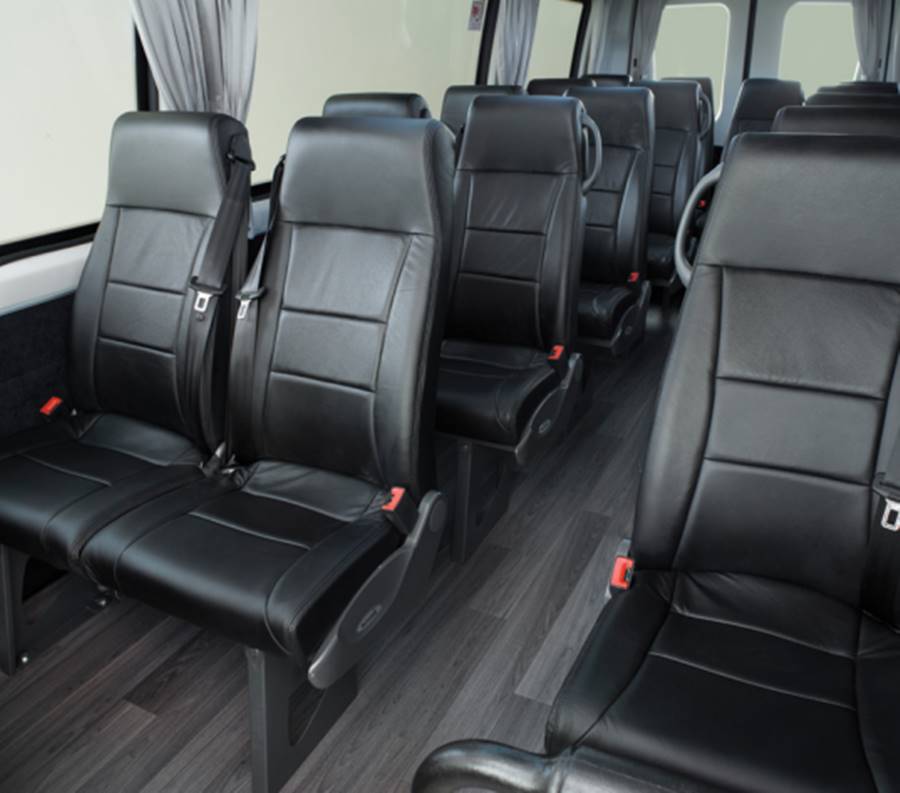 iveco daily minibus fretamento 2025 sem porta lateral corrediça