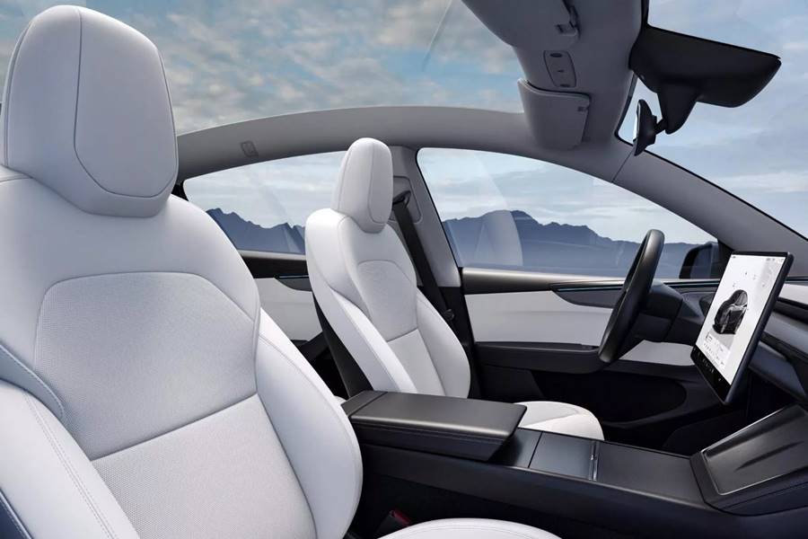 tesla model y 2025 interior