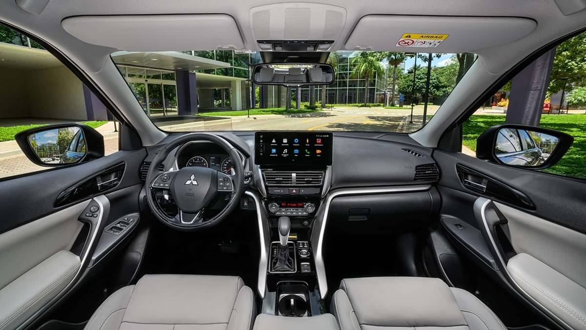 Mitsubishi Eclipse Cross 2026 interior