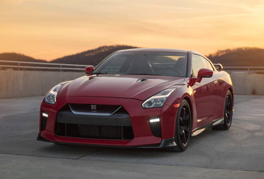 nissan gt-r 2017