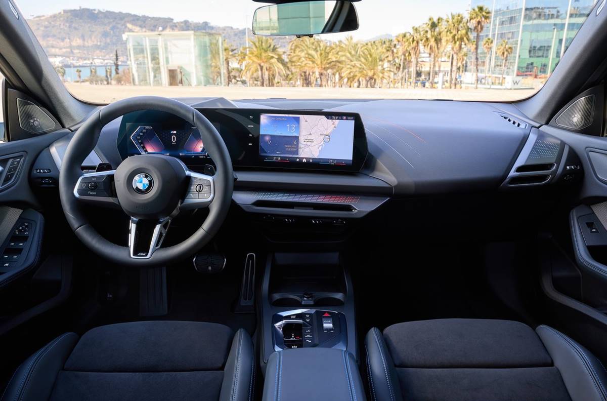 bmw serie 2 gran coupe 2025 interior 